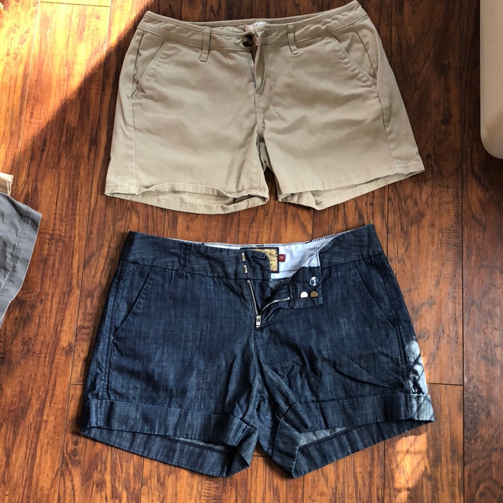 Bundle of size 29 shorts